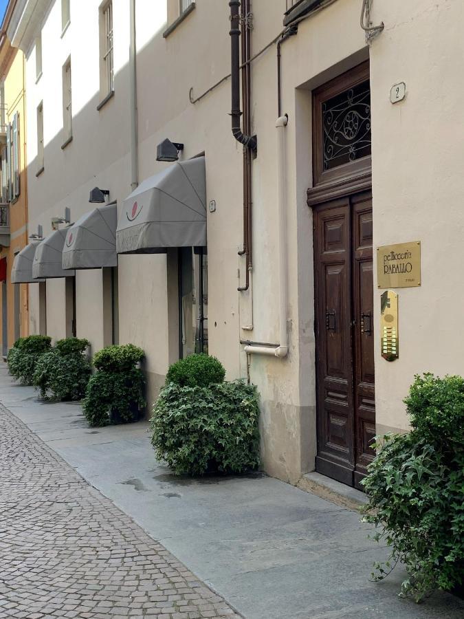 Due Dei Mille. Incantevole Casa In Centro Ad Alba Esterno foto
