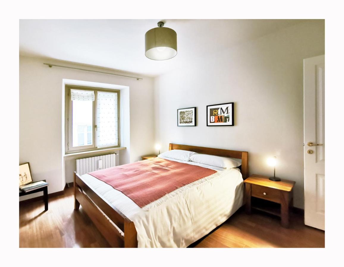 Due Dei Mille. Incantevole Casa In Centro Ad Alba Esterno foto